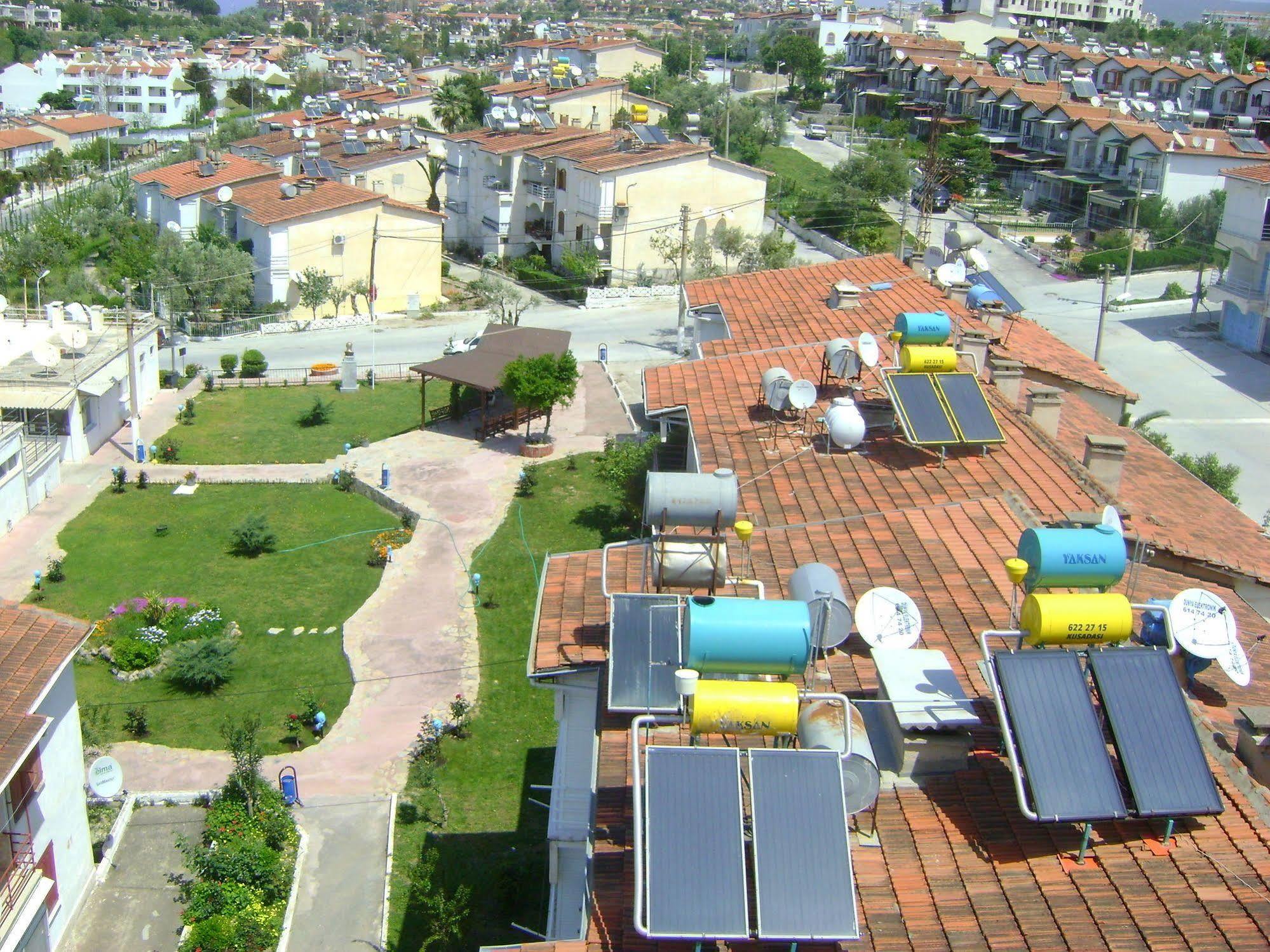 Ozgun Apart Hotel Kusadasi Exterior photo